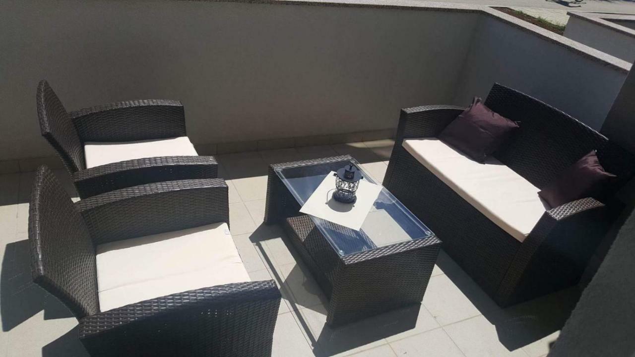Apartments Venerea Nin Zewnętrze zdjęcie
