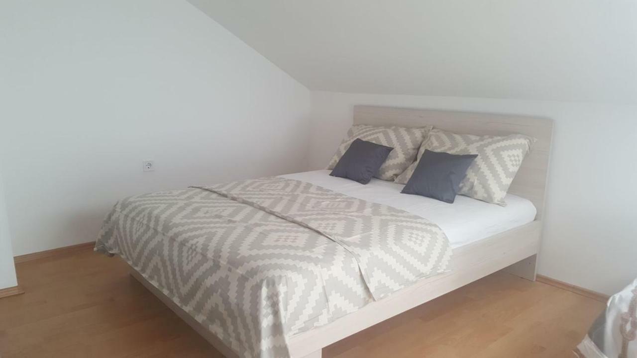 Apartments Venerea Nin Zewnętrze zdjęcie