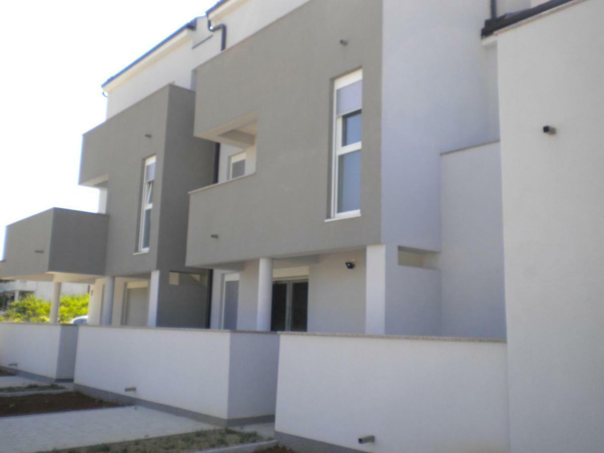 Apartments Venerea Nin Zewnętrze zdjęcie