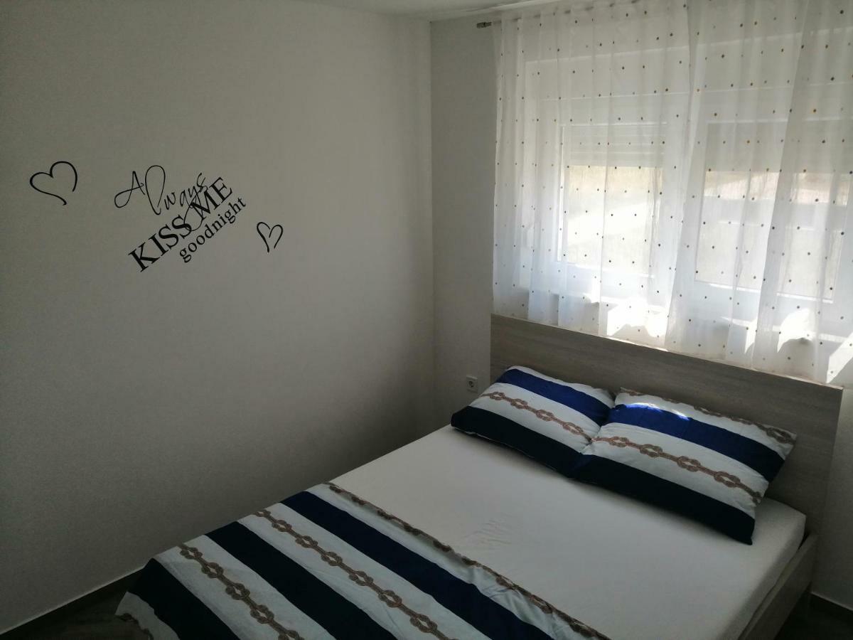 Apartments Venerea Nin Zewnętrze zdjęcie
